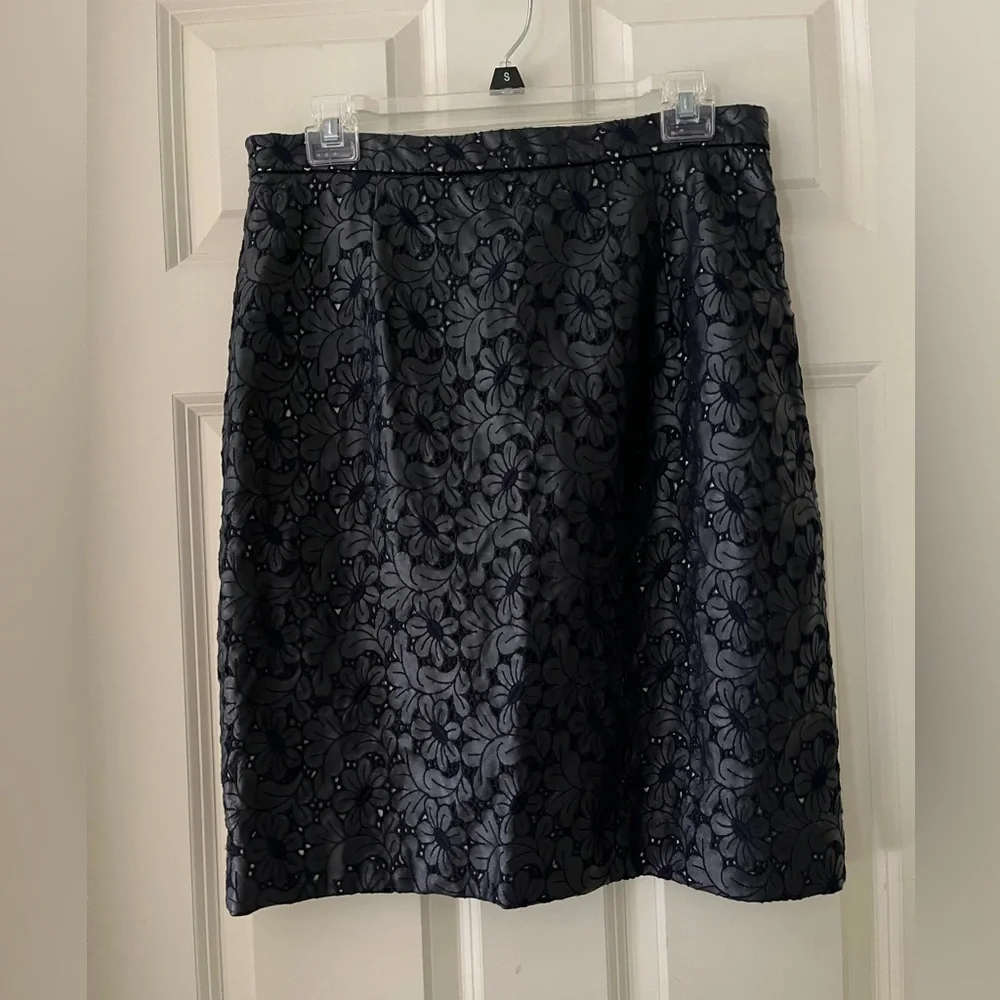 ERDEM NAVY LEATHER EMBROIDERED FLORAL APPLIQUÉ CUT OUT SKIRT KNEE LENGTH 10
